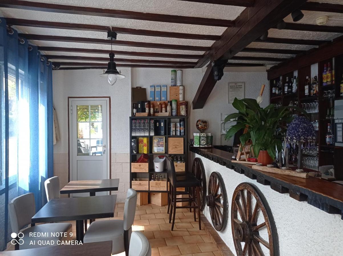 L'Auberge Campagnarde Poueyferré Esterno foto