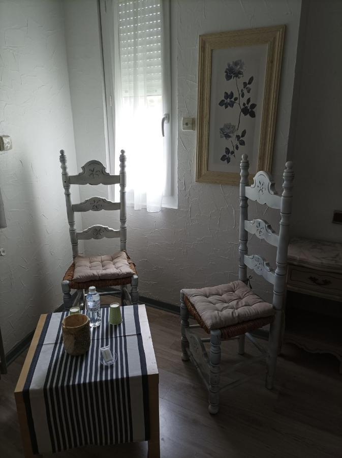 L'Auberge Campagnarde Poueyferré Esterno foto