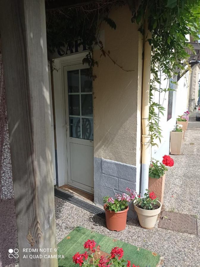 L'Auberge Campagnarde Poueyferré Esterno foto