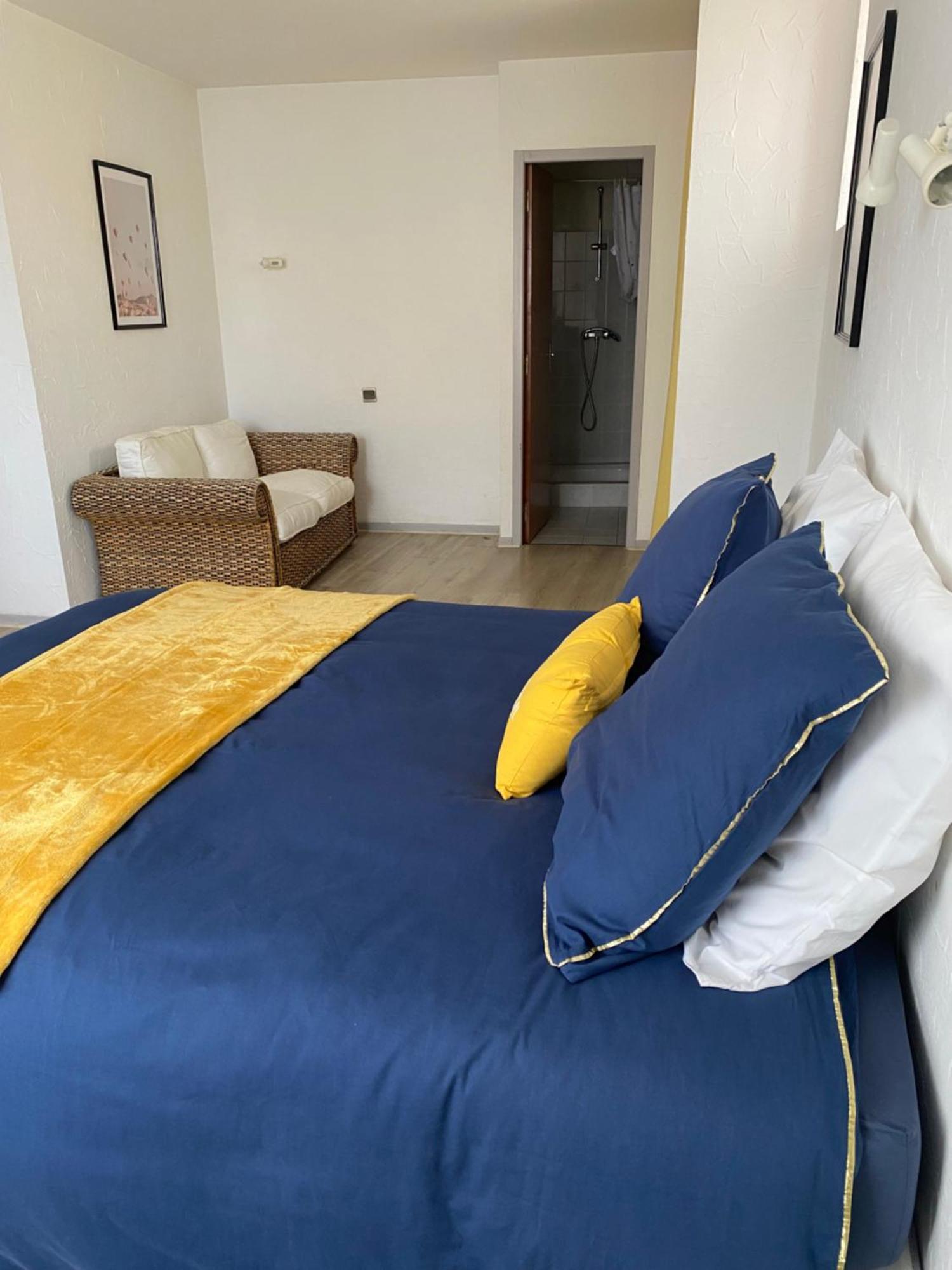 L'Auberge Campagnarde Poueyferré Esterno foto