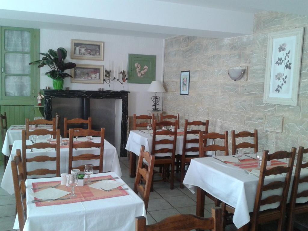 L'Auberge Campagnarde Poueyferré Esterno foto