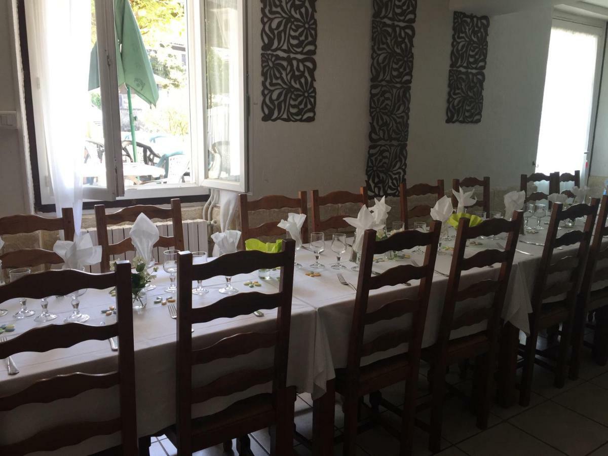 L'Auberge Campagnarde Poueyferré Esterno foto